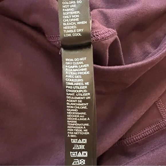 2/$30 Core 10 Plum Form-Fitting Leggings with Smooth Finish - Picture 8 of 9